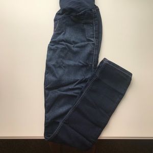 A Pea in the Pod Maternity Skinny Jeans